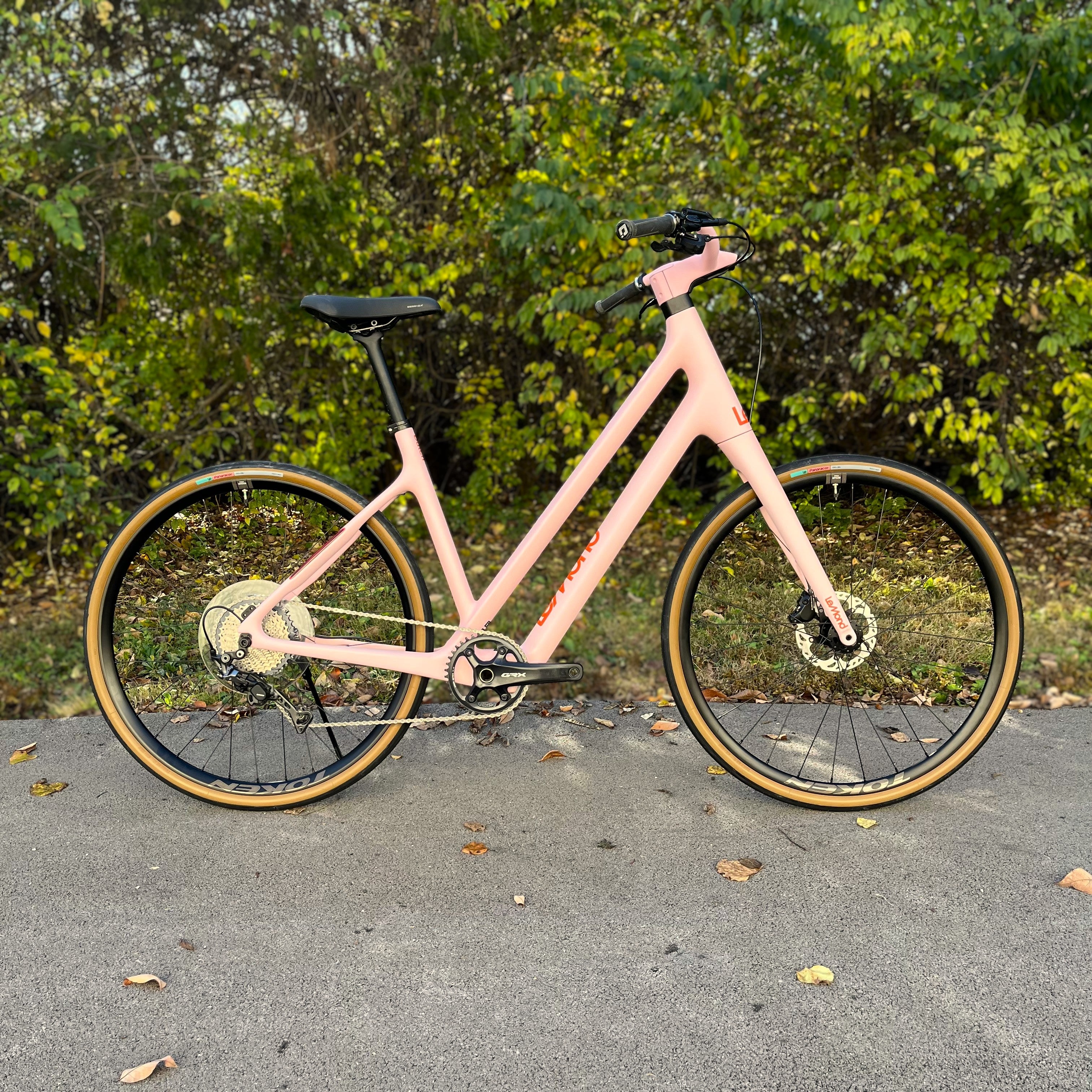 Refurbished Medium Rosa Dutch Side View