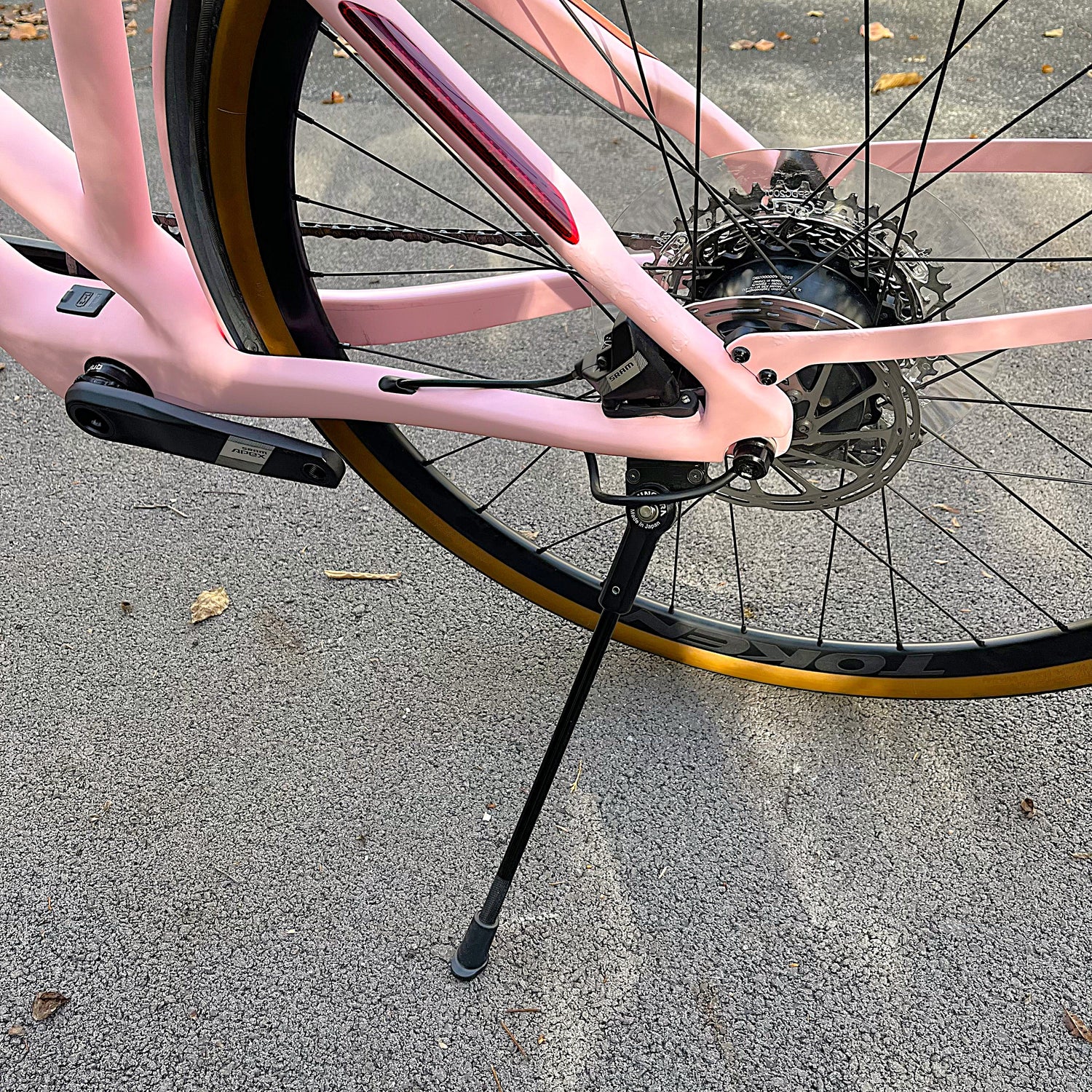 Demo - Medium Rosa Dutch with SRAM Electronic Shifting